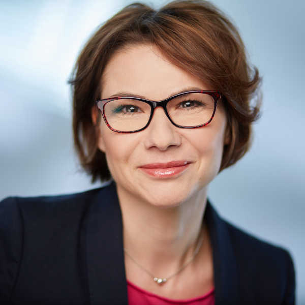  Anna Spychalska