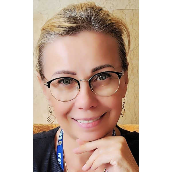 prof. WSG, dr Marzena Sobczak-Michałowska